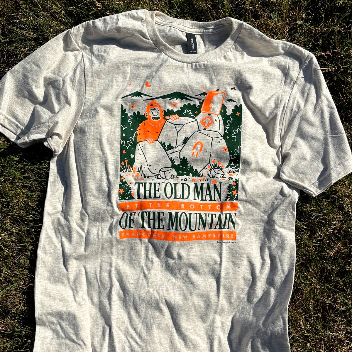 Old Man At The Bottom Of The Mountain new Hampshire Relaxed Fix Unisex T-Shirt